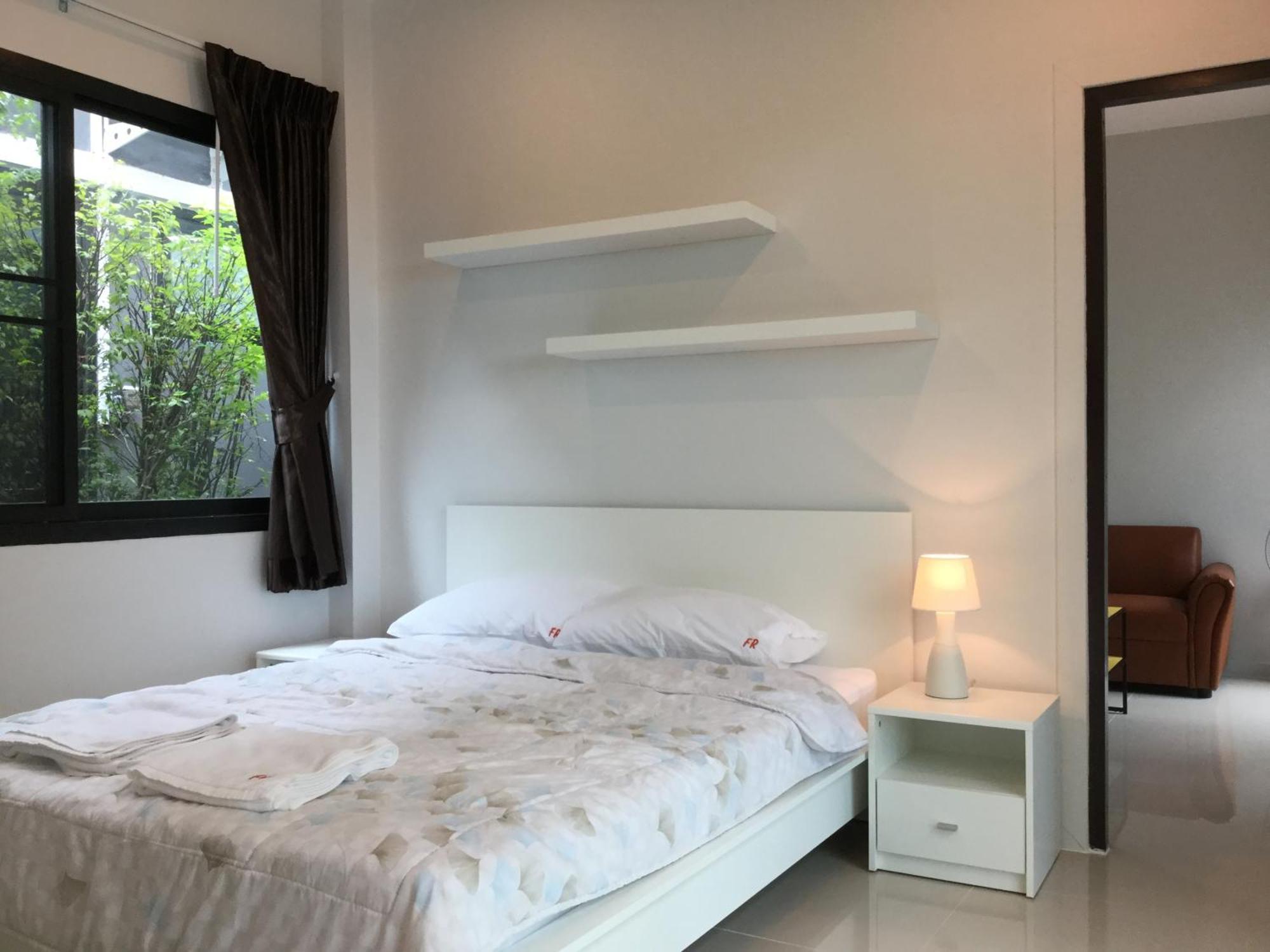 Fairtex Residence Pattaya Rum bild