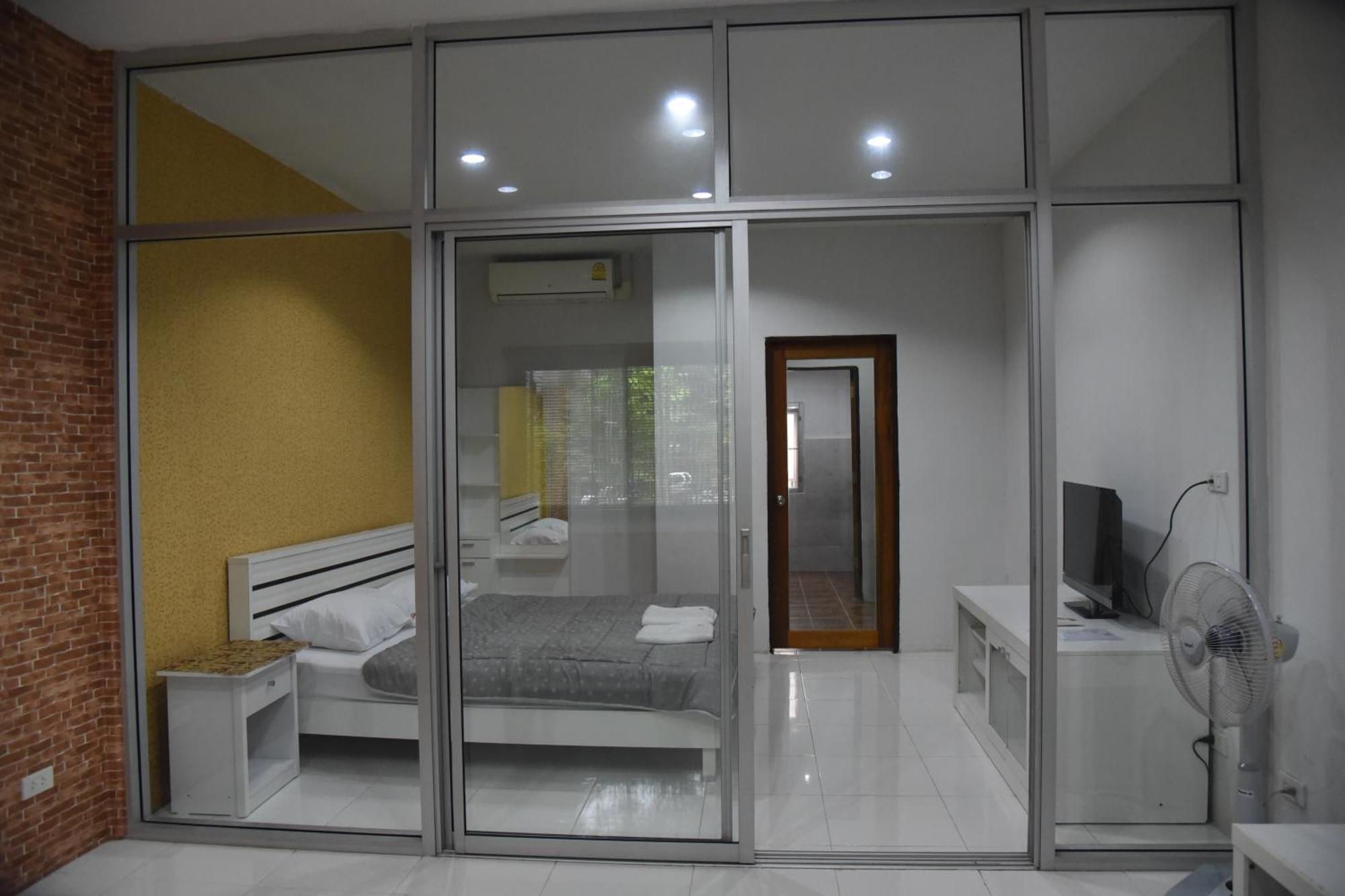 Fairtex Residence Pattaya Rum bild
