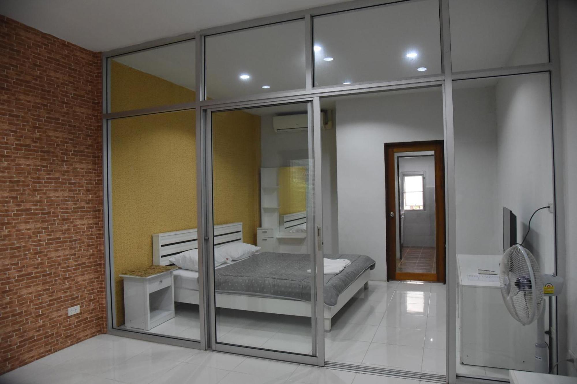 Fairtex Residence Pattaya Rum bild