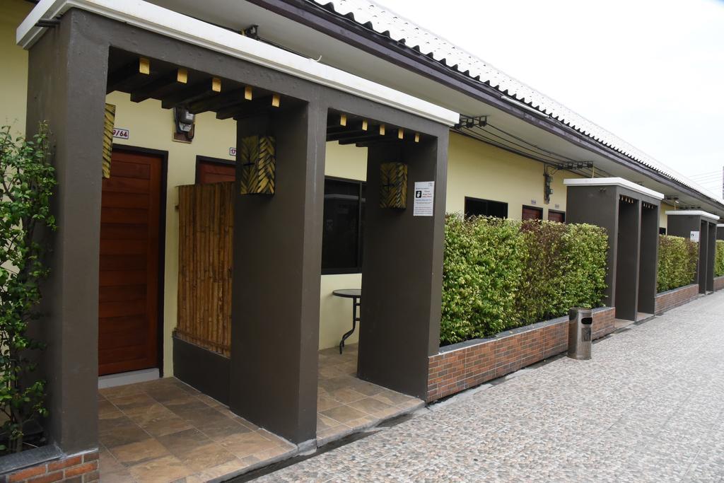 Fairtex Residence Pattaya Exteriör bild